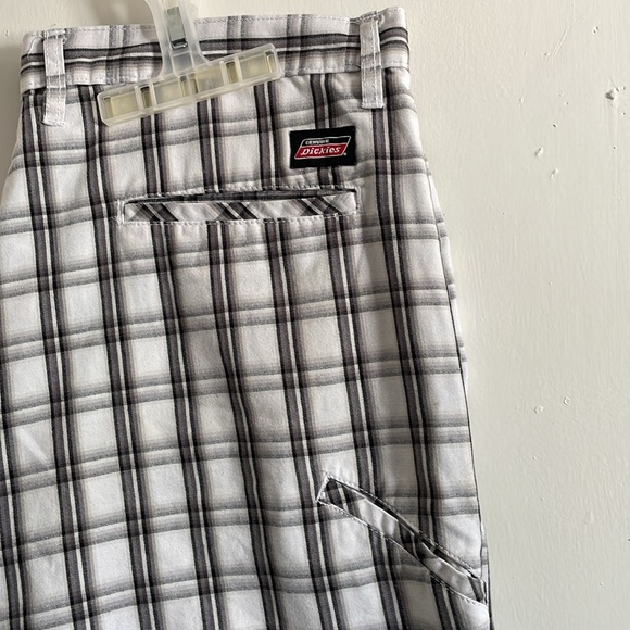 Genuine Dickies short size 34 - Picture 4 of 5